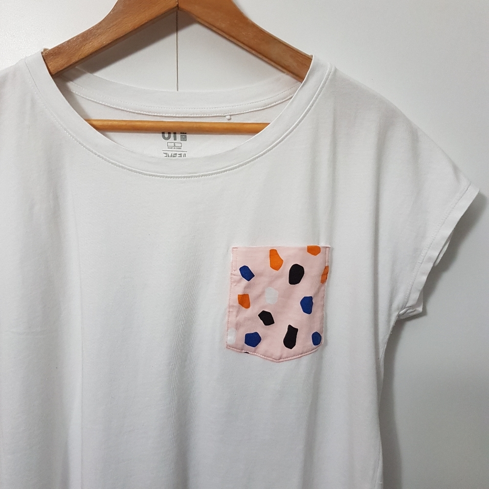 Uniqlo White Tee with Multicolor Pocket - Picture 3 of 4